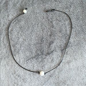 Single pearl choker
